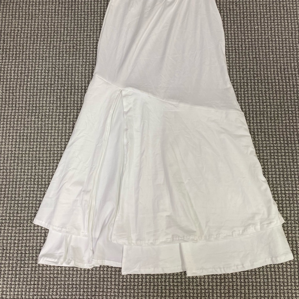 NWOT White Women’s Tiered Maxi Skirt
